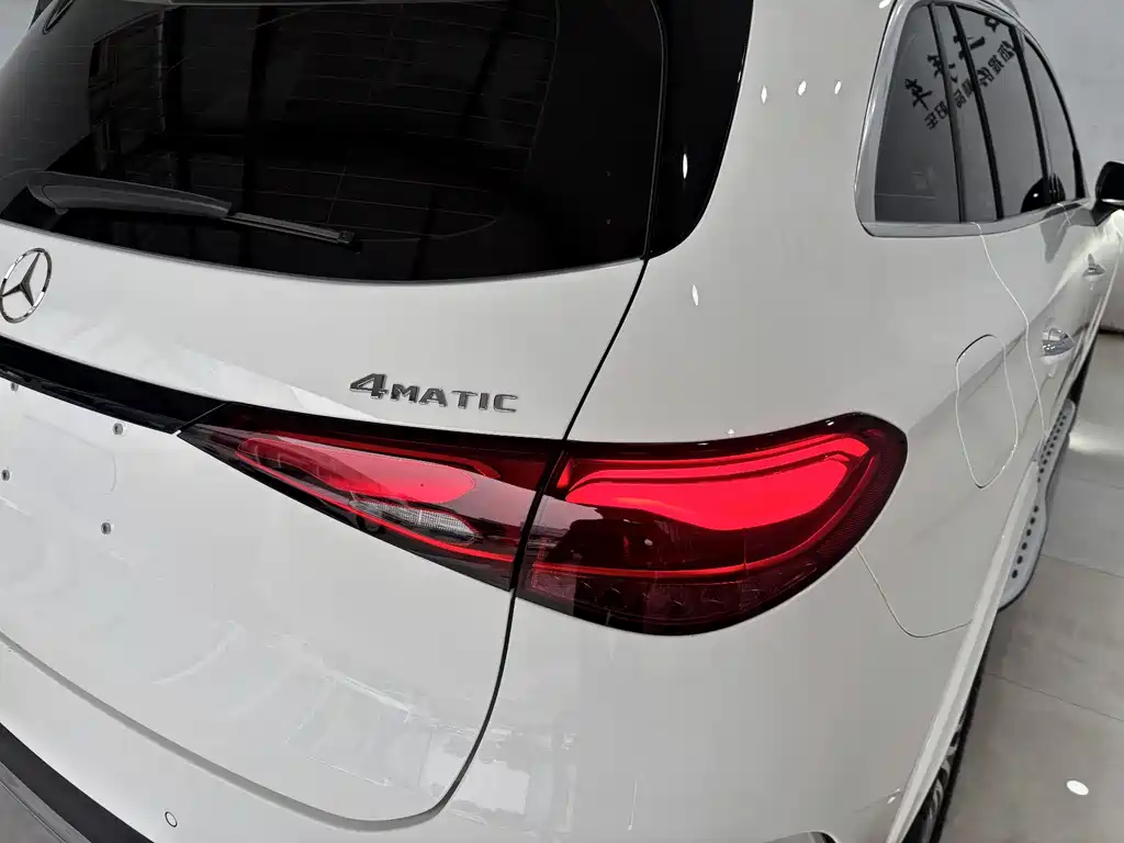 Mercedes-Benz GLC — фото 10