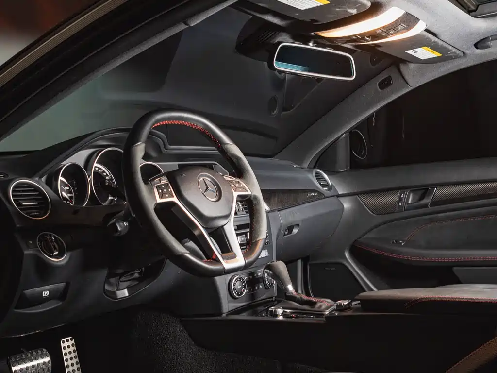Mercedes-Benz C-Class AMG — фото 11
