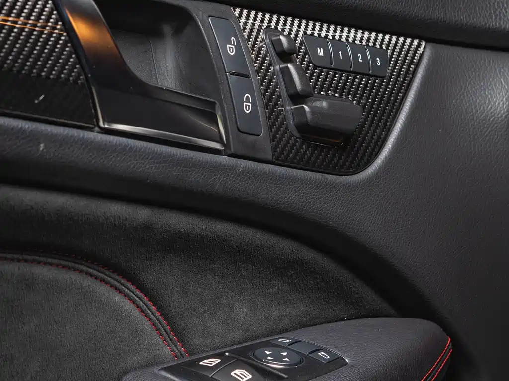 Mercedes-Benz C-Class AMG — фото 13