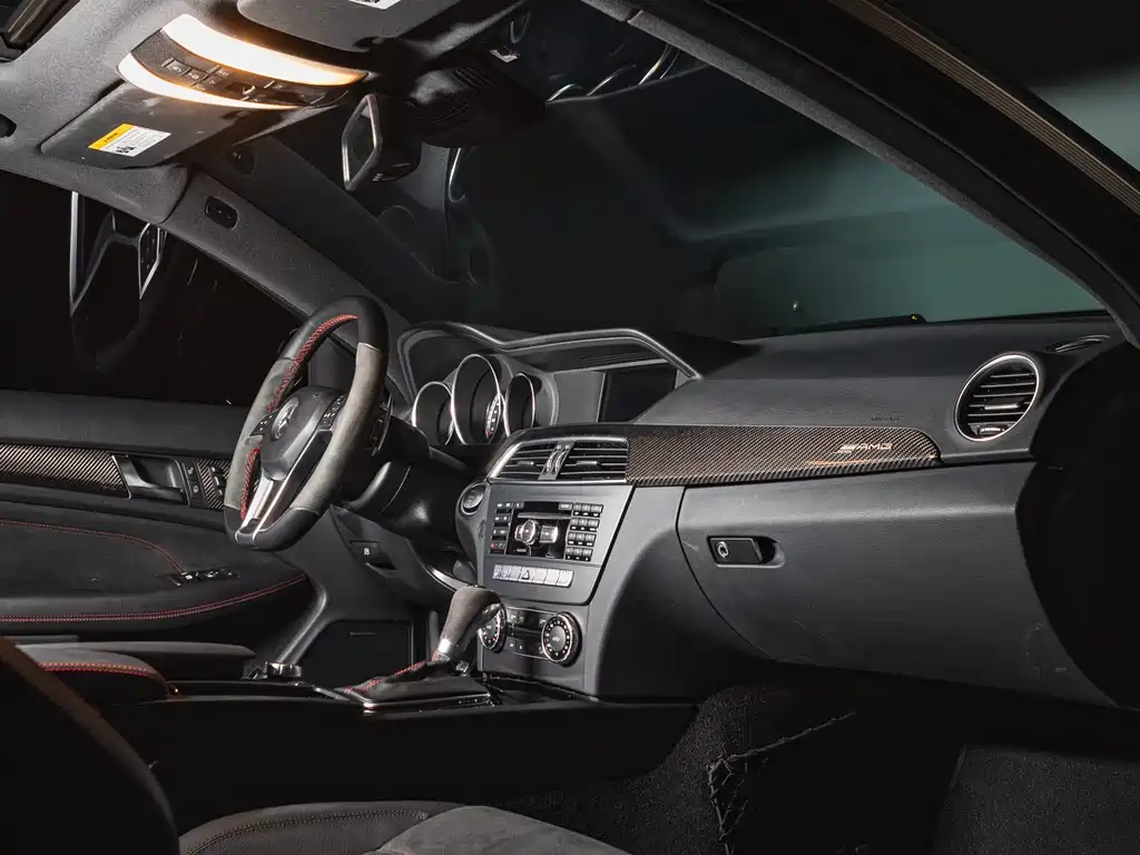 Mercedes-Benz C-Class AMG — фото 14