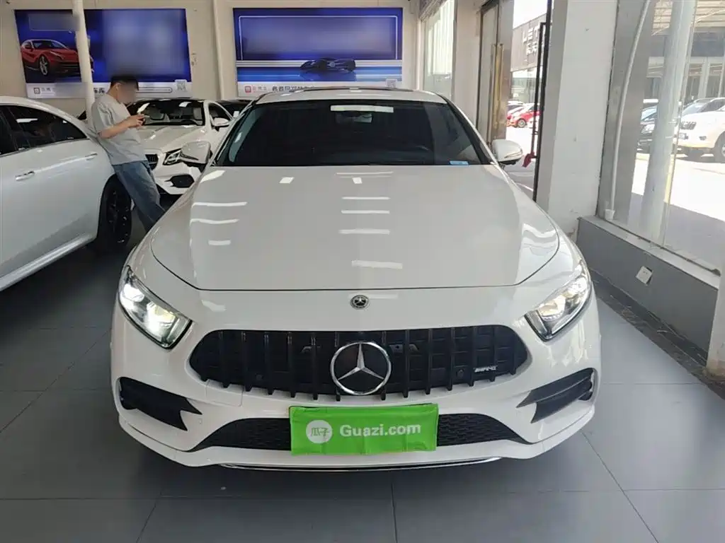 Mercedes-Benz CLS — фото 3