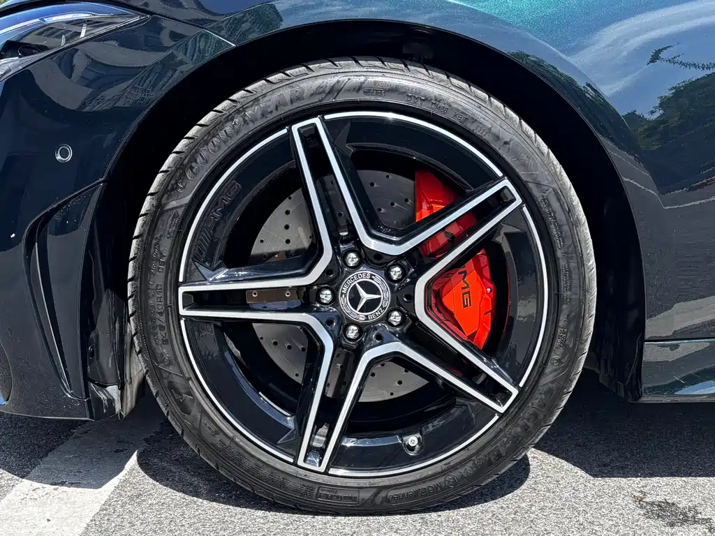 Mercedes-Benz CLS — фото 7