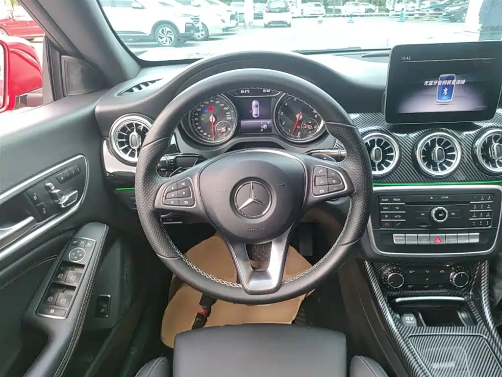 Mercedes-Benz CLA (Import) — фото 11