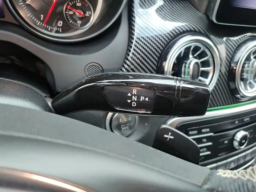 Mercedes-Benz CLA (Import) — фото 14