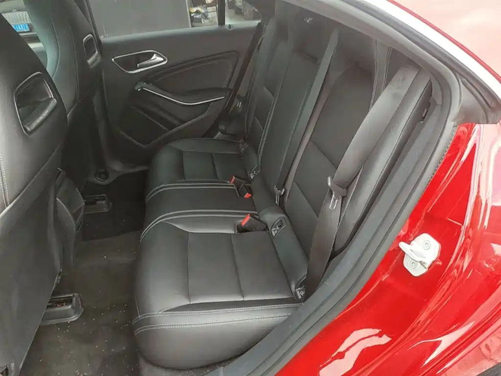 Mercedes-Benz CLA (Import) — фото 17