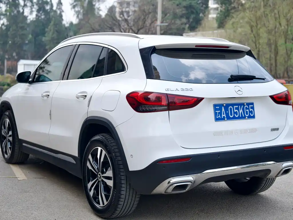 Mercedes-Benz GLA — фото 7