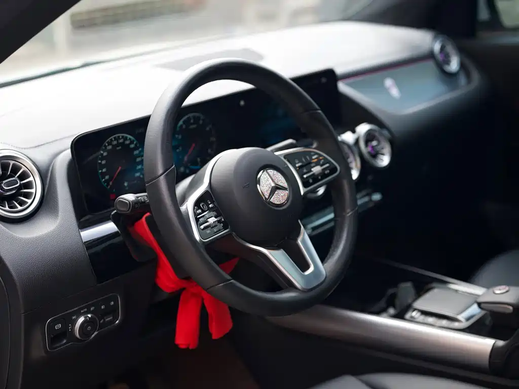 Mercedes-Benz GLA — фото 9