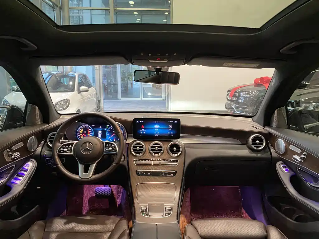 Mercedes-Benz GLC — фото 11