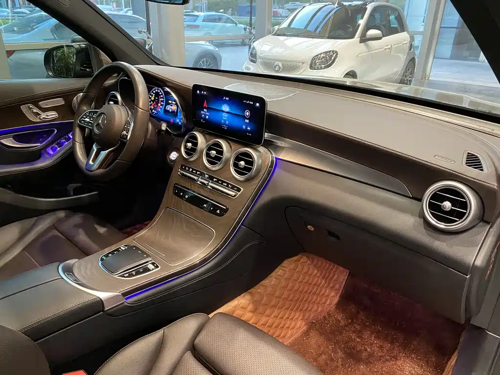 Mercedes-Benz GLC — фото 13