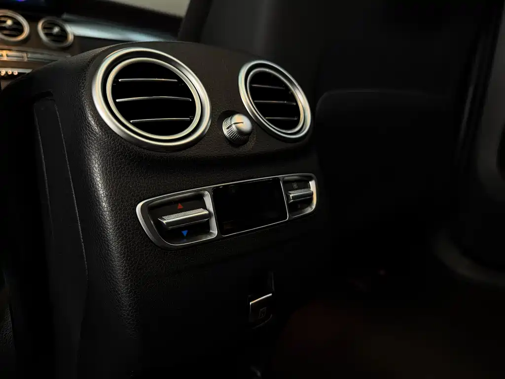 Mercedes-Benz GLC — фото 22