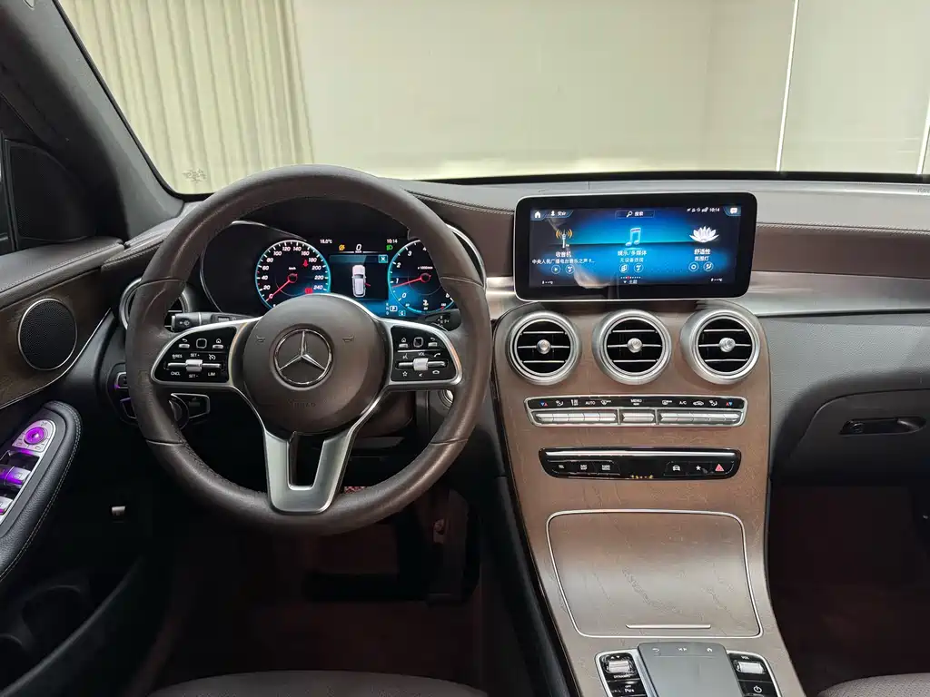 Mercedes-Benz GLC — фото 23