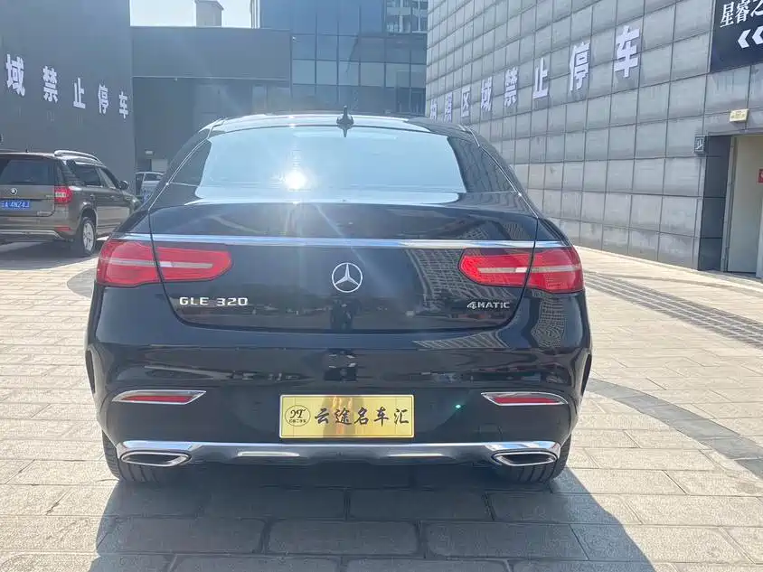 Mercedes-Benz GLE Coupe — фото 11