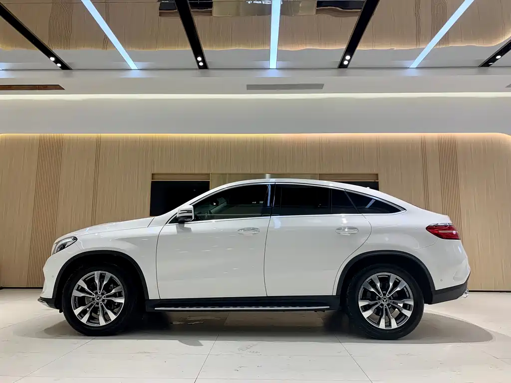 Mercedes-Benz GLE Coupe — фото 3