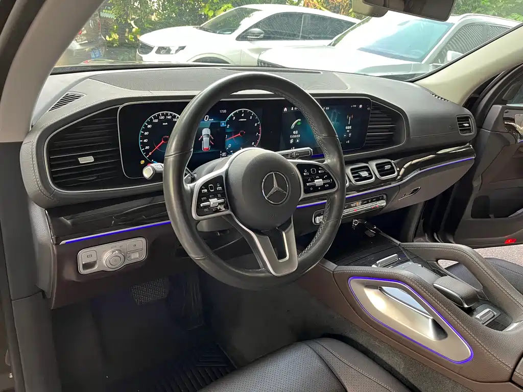 Mercedes-Benz GLE — фото 7