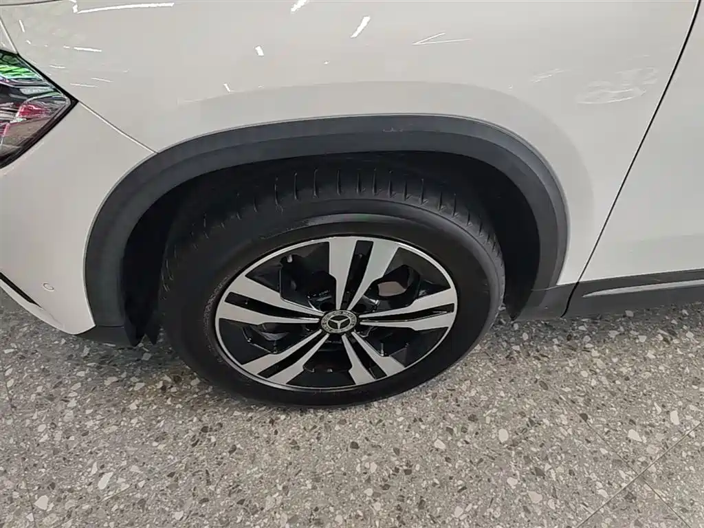 Mercedes-Benz GLA — фото 23