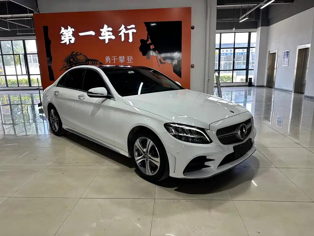 Mercedes-Benz C-Class — фото 2