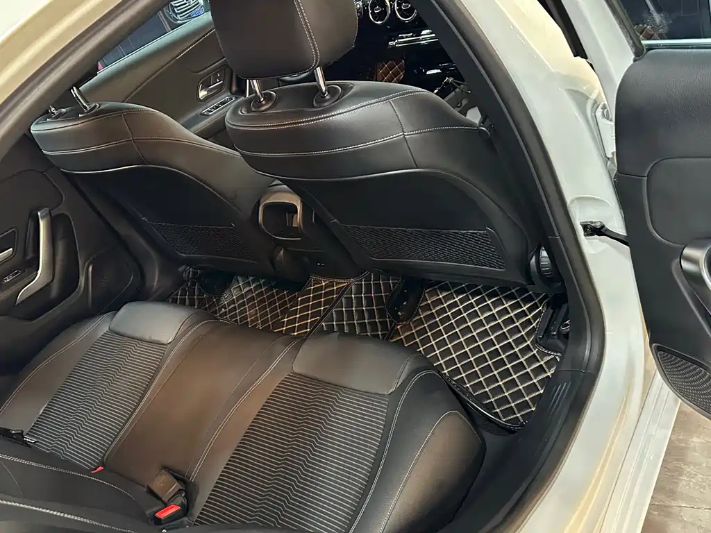 Mercedes-Benz A-Class (Import) — фото 5