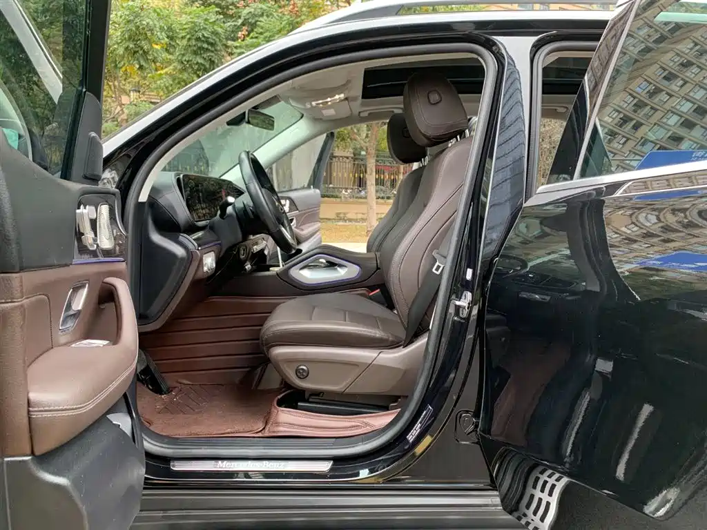 Mercedes-Benz GLE — фото 13