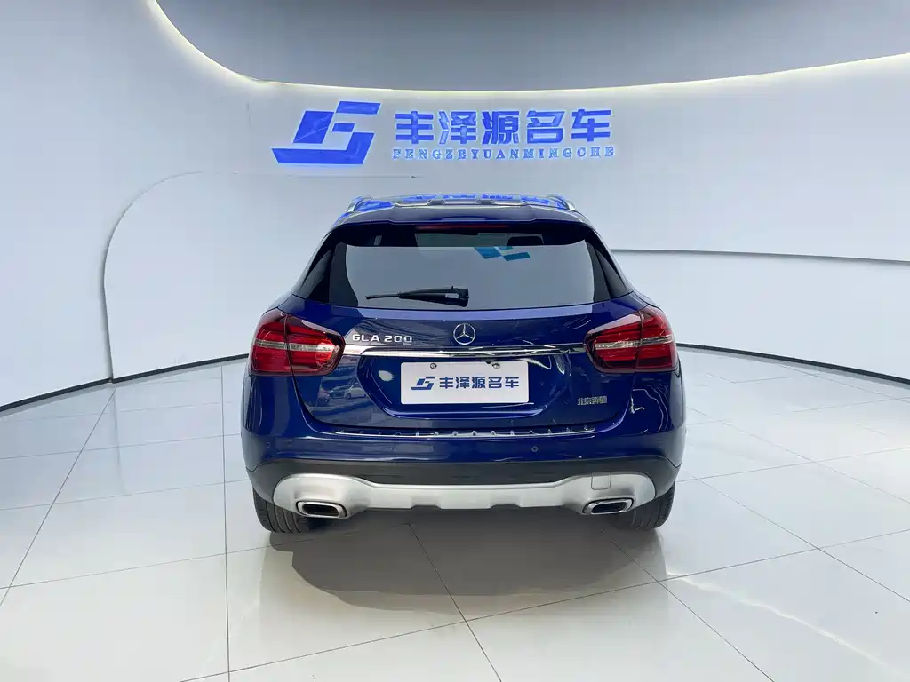 Mercedes-Benz GLA — фото 5