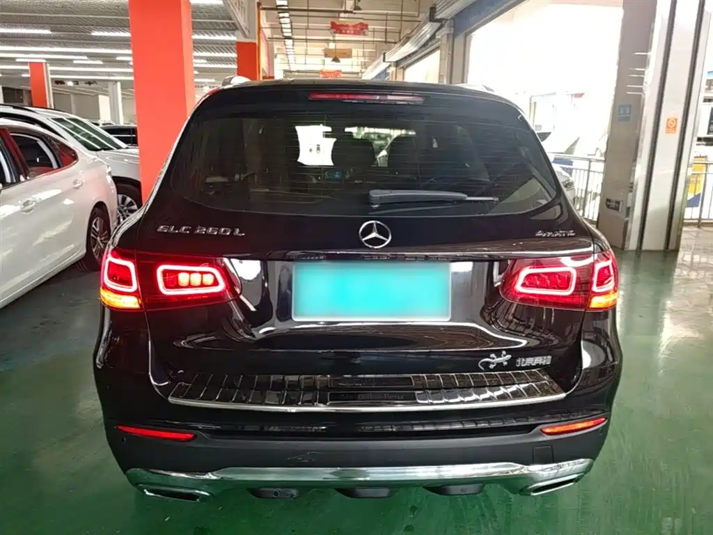 Mercedes-Benz GLC — фото 6