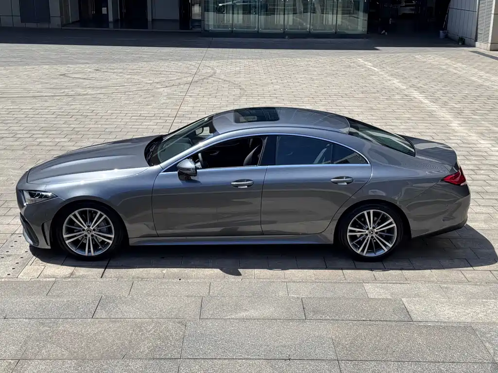Mercedes-Benz CLS — фото 2