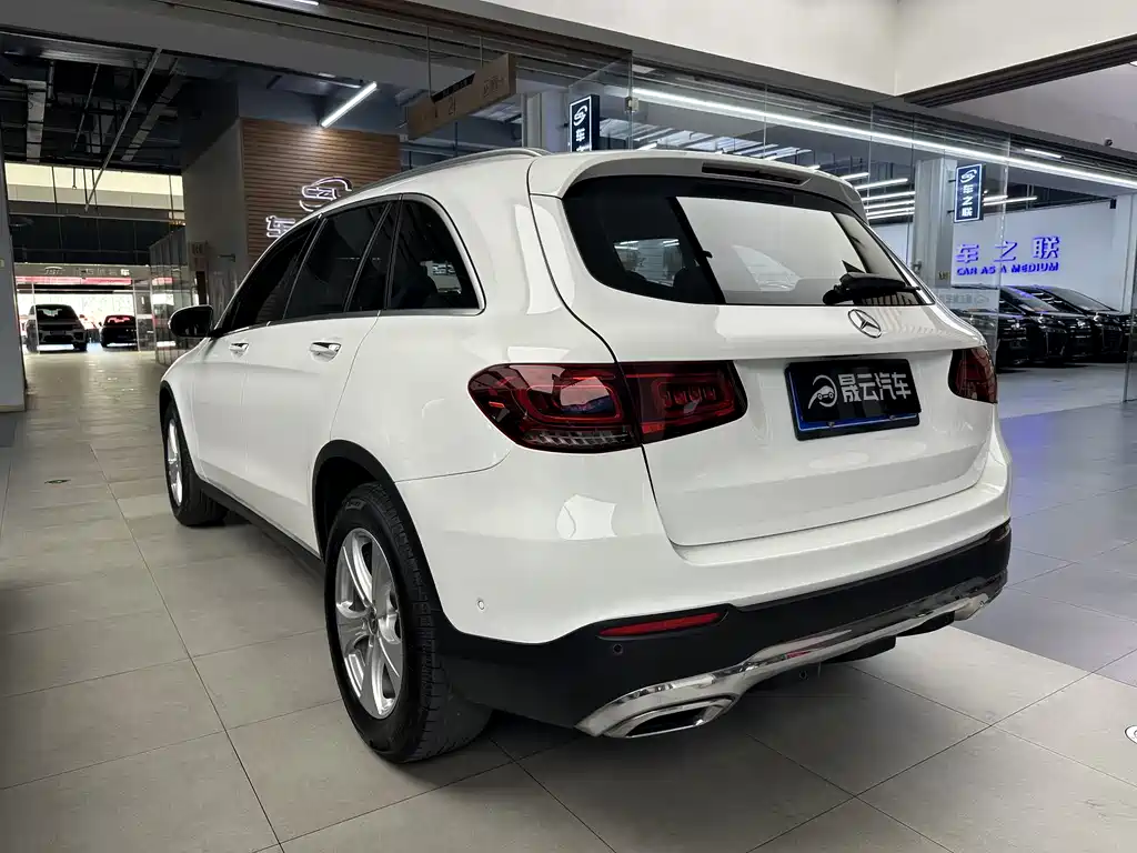 Mercedes-Benz GLC — фото 7