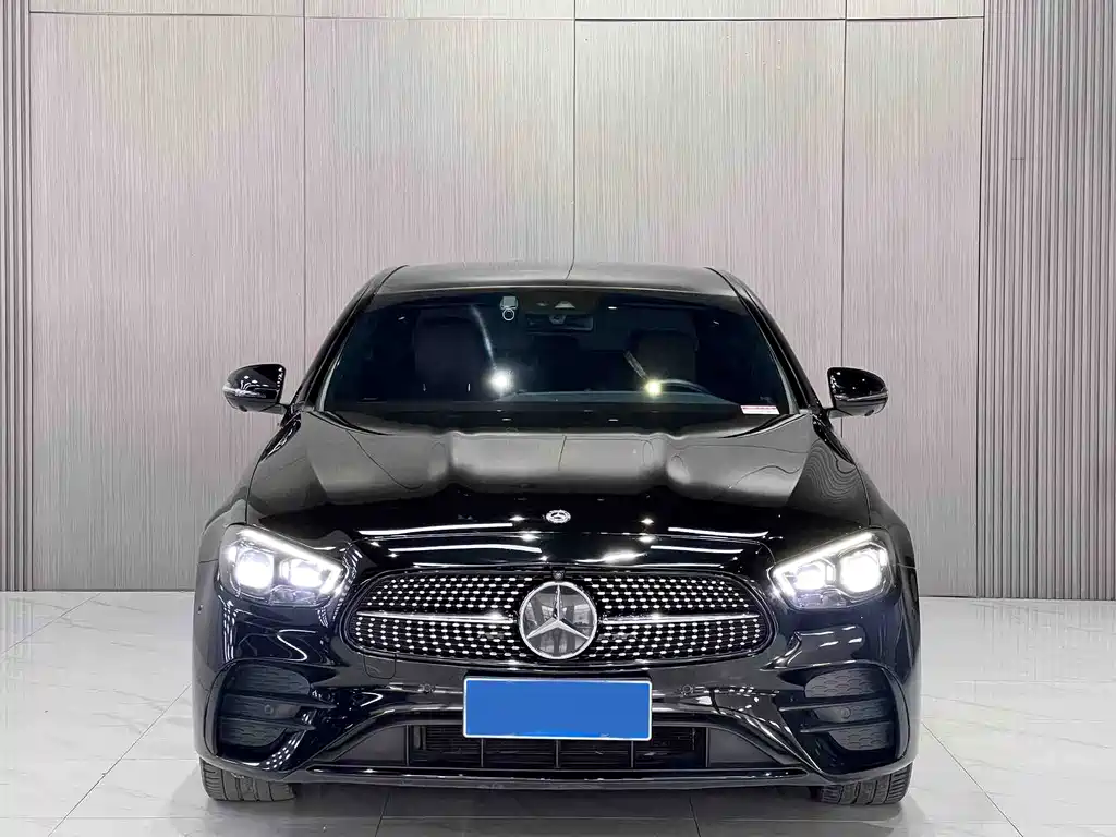 Mercedes-Benz E-Class (Import) — фото 2