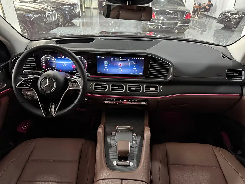 Mercedes-Benz GLE — фото 7