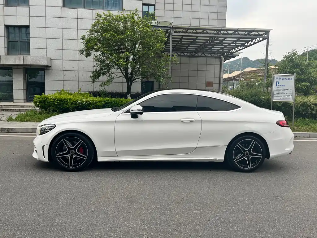 Mercedes-Benz C-Class (Import) — фото 9