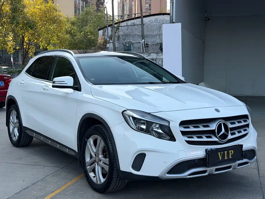 Mercedes-Benz GLA — фото 3