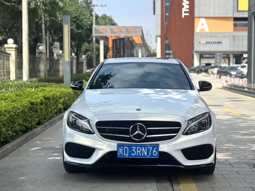 Mercedes-Benz C-Class — фото 2