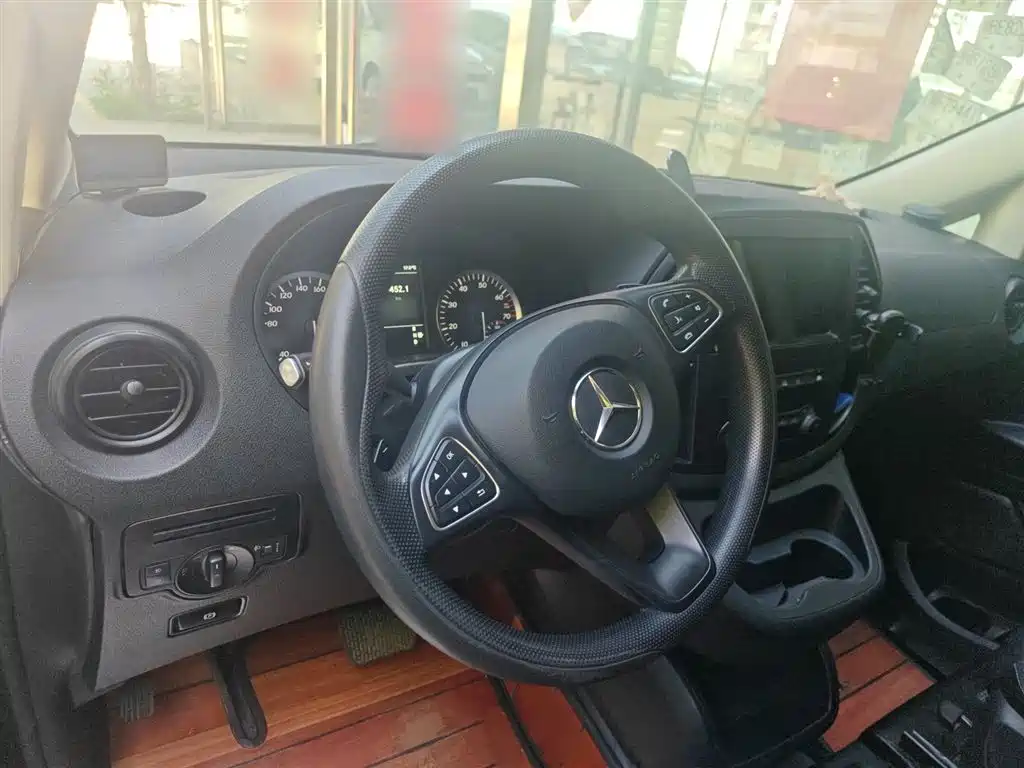 Mercedes-Benz Vito — фото 4