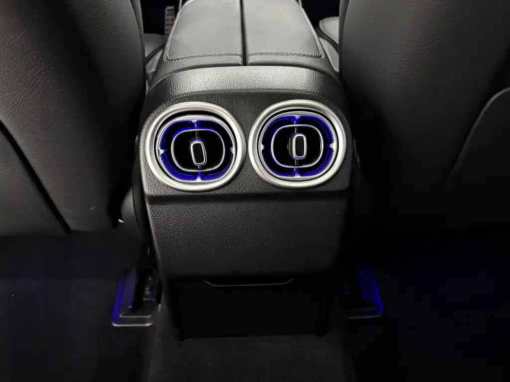 Mercedes-Benz C-Class New Energy — фото 19