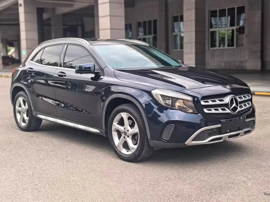 Mercedes-Benz GLA — фото 3
