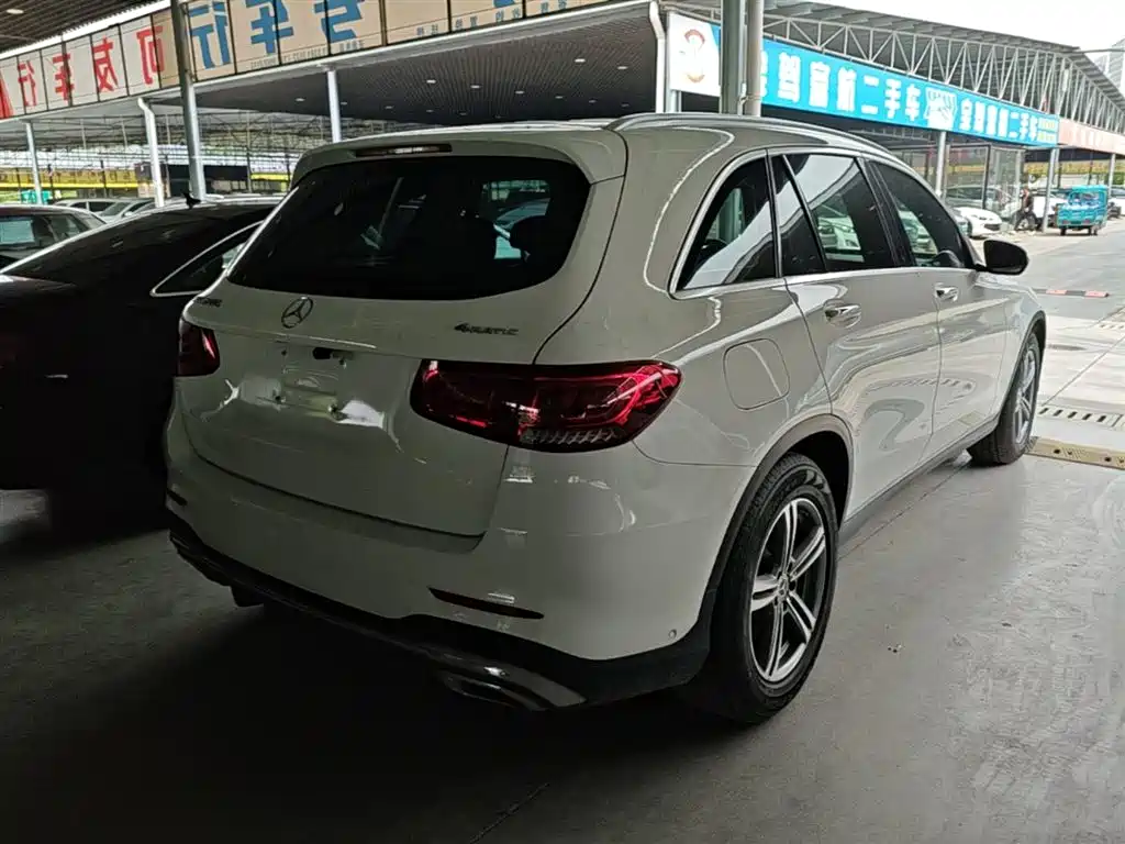 Mercedes-Benz GLC — фото 6