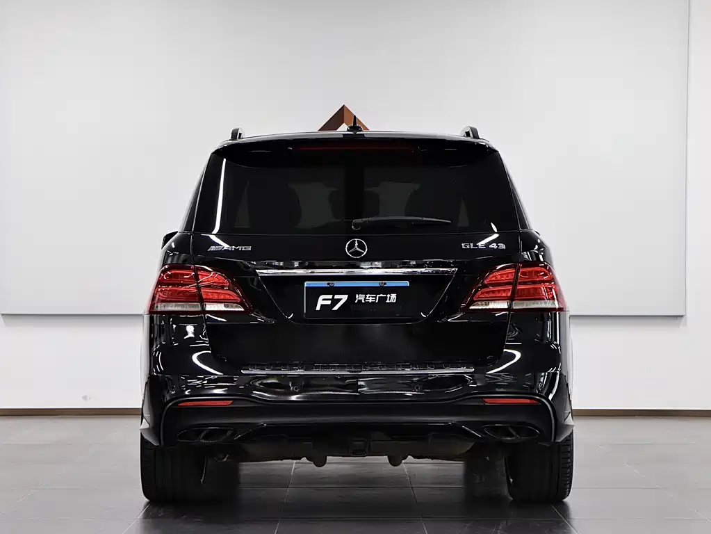 Mercedes-Benz GLE AMG — фото 5