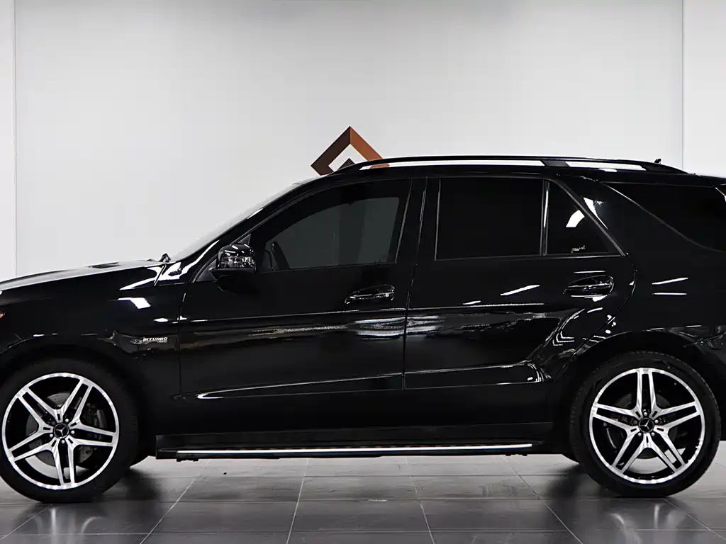 Mercedes-Benz GLE AMG — фото 7