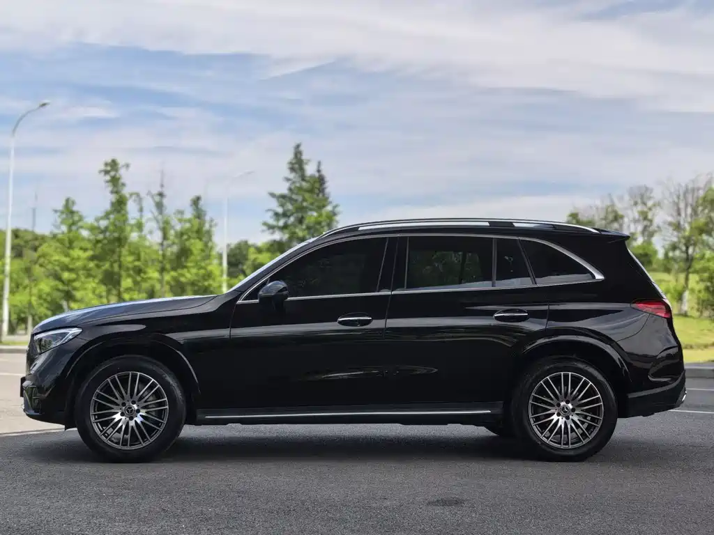 Mercedes-Benz GLC — фото 17