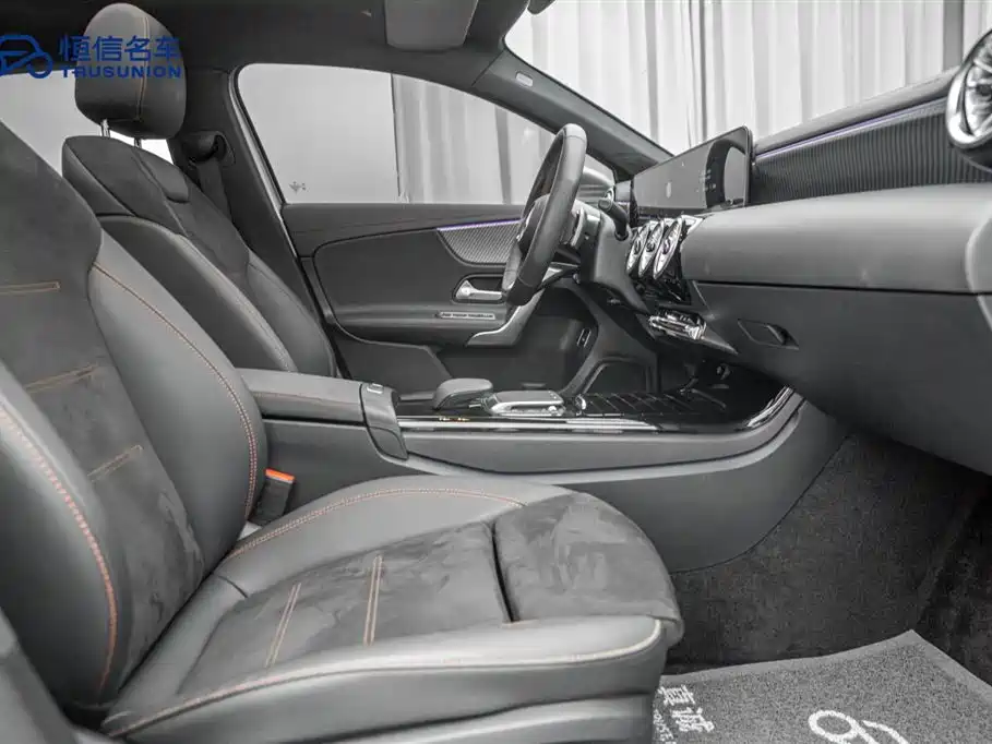 Mercedes-Benz A-Class — фото 15