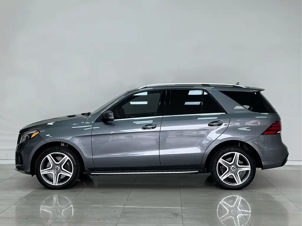 Mercedes-Benz GLE (Import) — фото 7