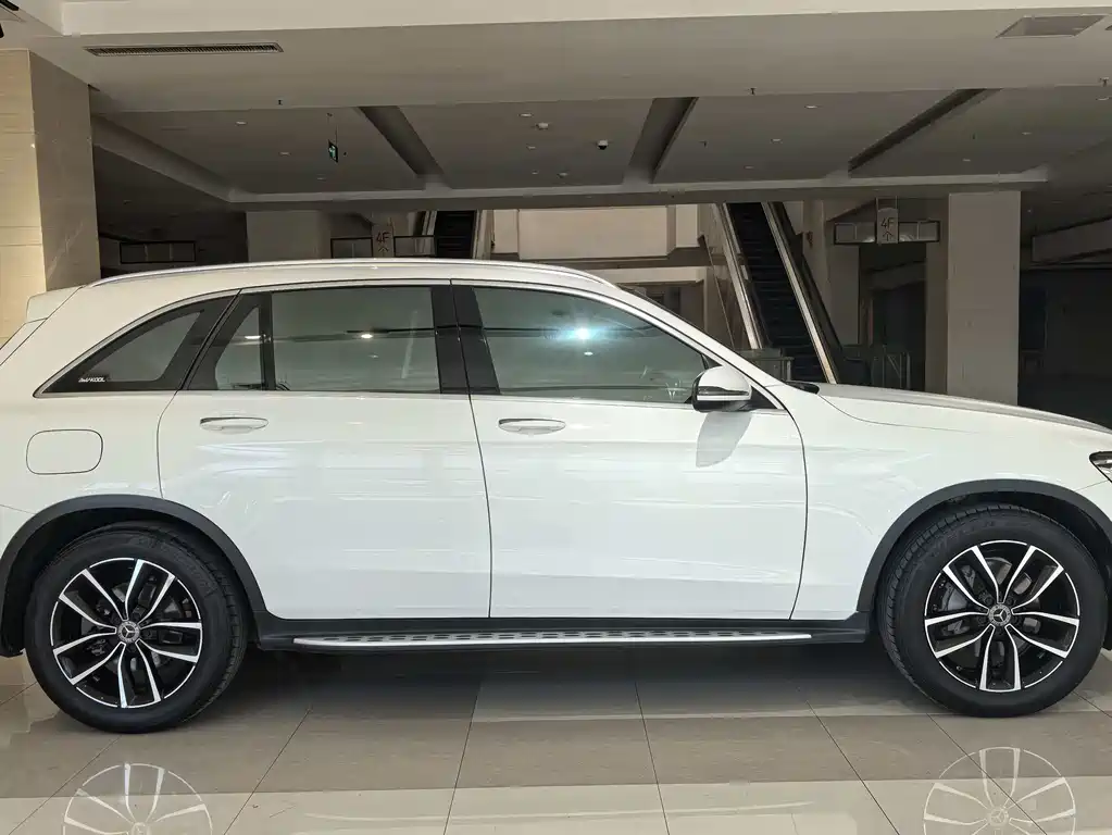Mercedes-Benz GLC — фото 4