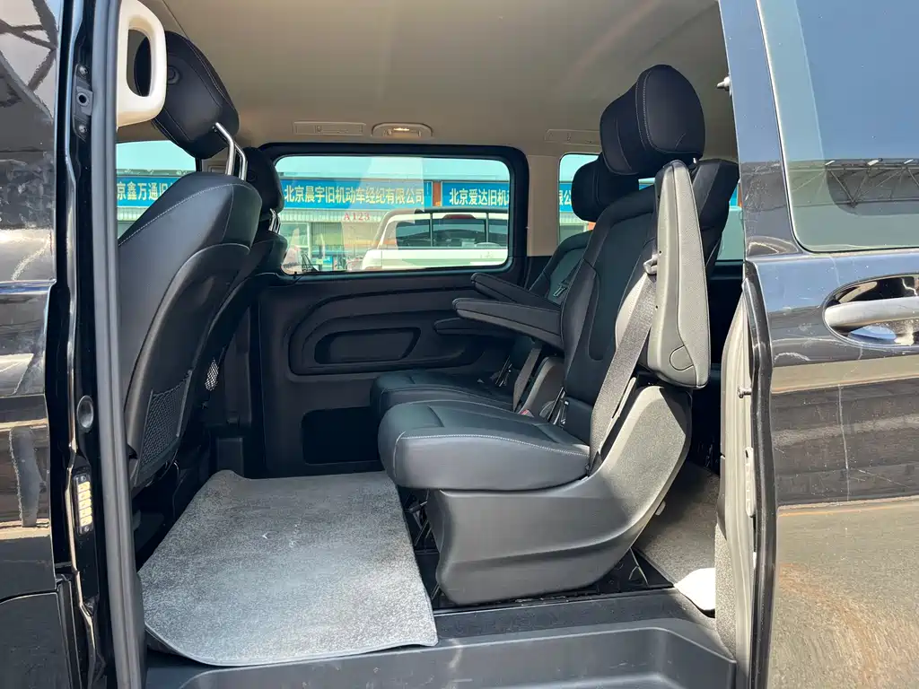 Mercedes-Benz Vito — фото 15