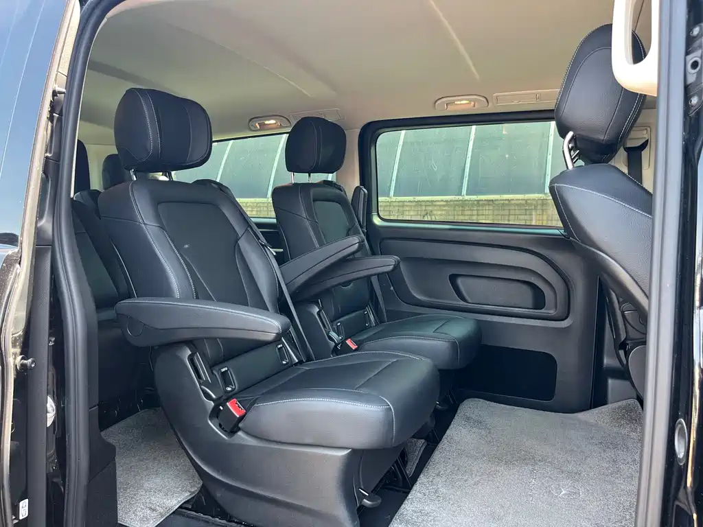 Mercedes-Benz Vito — фото 25