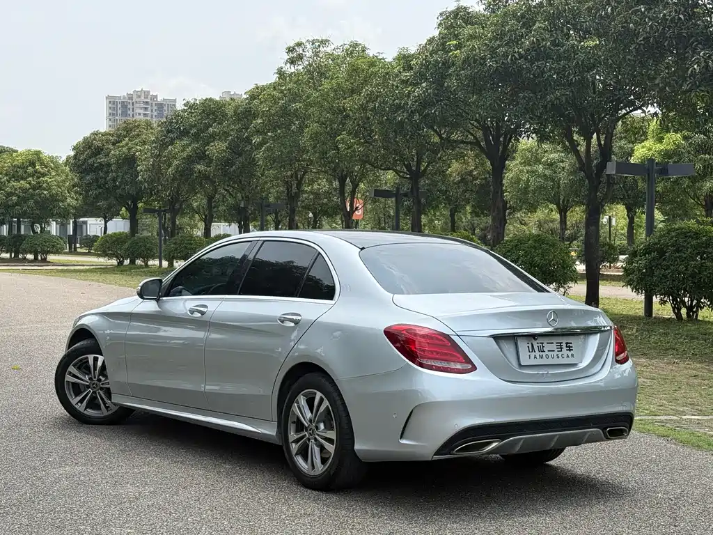 Mercedes-Benz C-Class — фото 13
