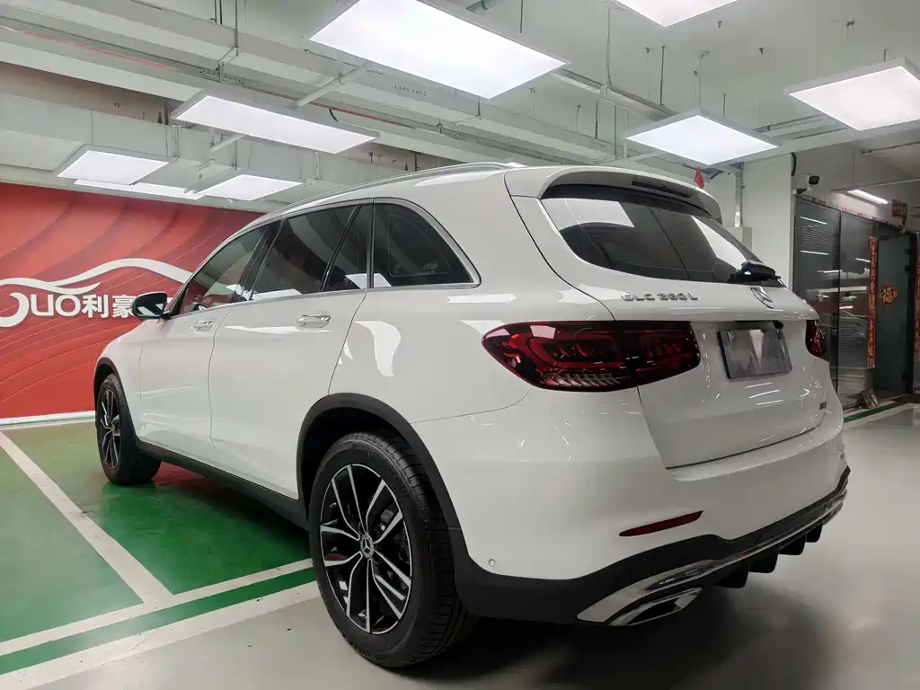 Mercedes-Benz GLC — фото 7