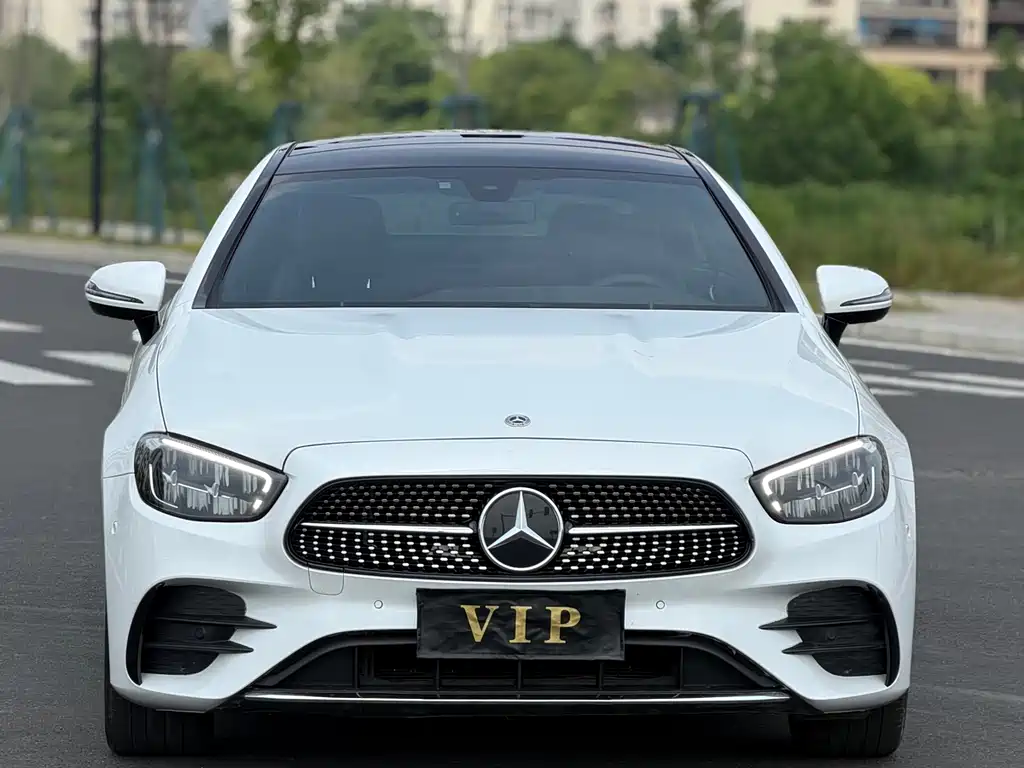 Mercedes-Benz E-Class (Import) — фото 2