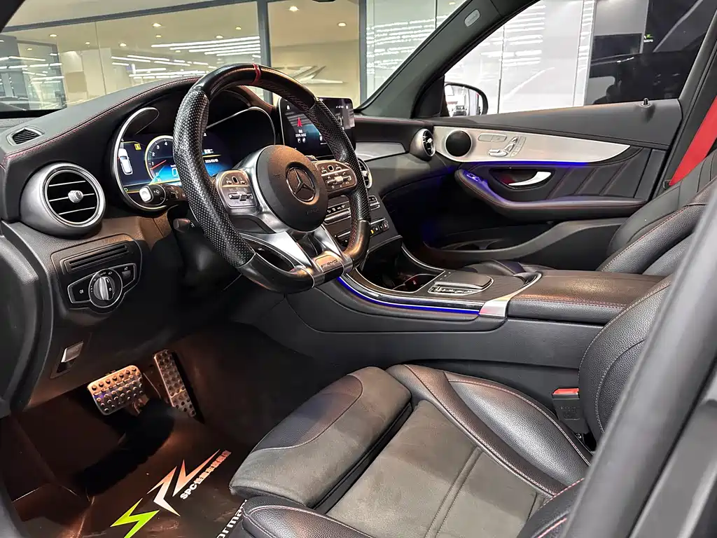 Mercedes-Benz GLC AMG — фото 5