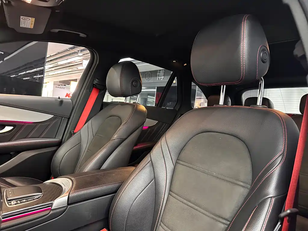 Mercedes-Benz GLC AMG — фото 7