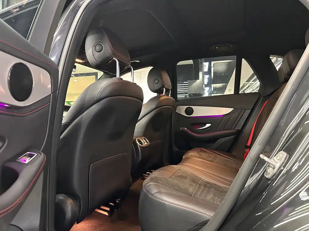 Mercedes-Benz GLC AMG — фото 9