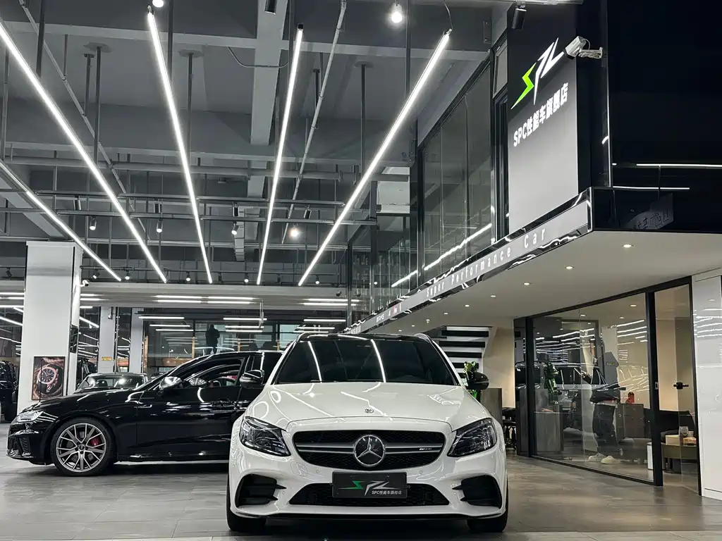 Mercedes-Benz C-Class AMG — фото 2